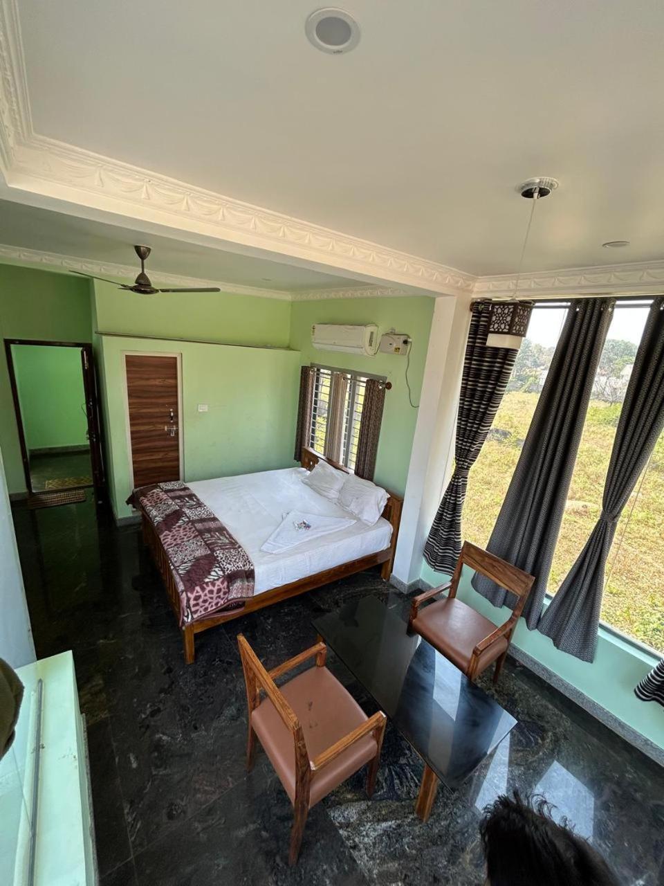 Yelagiri Goldhill Resort Exterior photo